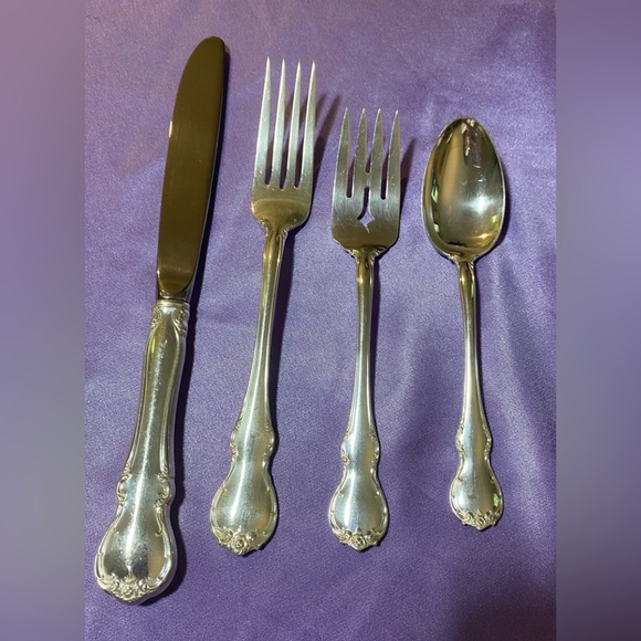 Towel French provincial 4 piece place setting - Picture 3 of 3